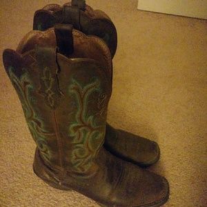 Cowgirl boot